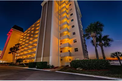 4750 Cove Circle #303, Saint Petersburg, FL 33708 - Photo 1