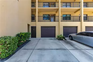 5849 Park St N, Saint Petersburg, FL 33709 - Photo 1
