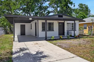 612 12th St Dr W, Palmetto, FL 34221 - Photo 1