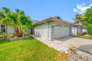 2565 Estancia Blvd, Clearwater, FL 33761 - Photo 1