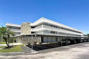 4720 Locust St NE, Saint Petersburg, FL 33703 - Photo 1