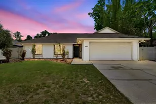 5127 Nashville Dr, Tampa, FL 33624 - Photo 1