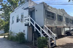 1006 1/2 Drew St, Clearwater, FL 33755 - Photo 1