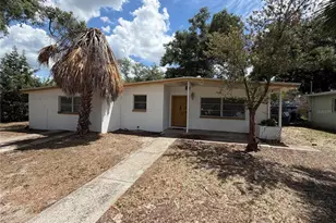 9805 N 54th St, Temple Terrace, FL 33617 - Photo 1