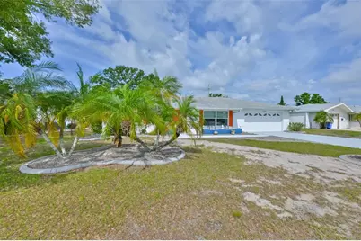 1222 W Del Webb Boulevard, Sun City Center, FL 33573 - Photo 1