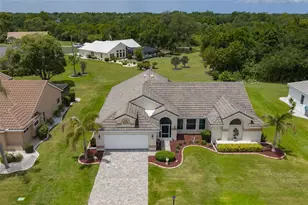 2109 New Bedford Dr, Sun City Center, FL 33573 - Photo 1