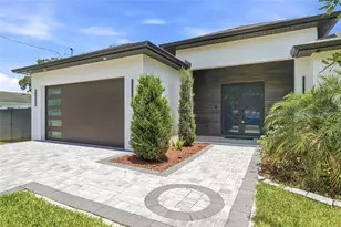7013 N Clearview Ave, Tampa, FL 33614 - Photo 1
