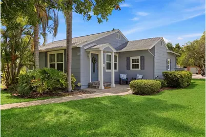 706 39th Avenue NE, Saint Petersburg, FL 33703 - Photo 1