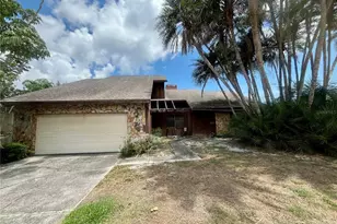1315 74th Cir NE, Saint Petersburg, FL 33702 - Photo 1