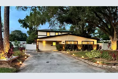 929 W Beacon Avenue, Tampa, FL 33603 - Photo 1