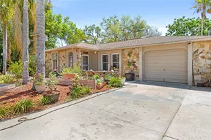 7458 Gates Cir, Spring Hill, FL 34606 - Photo 1