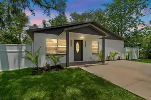 1105 W Yukon St, Tampa, FL 33604 - Photo 1