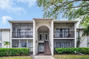 2523 Pine Ridge Way S, Palm Harbor, FL 34684 - Photo 1