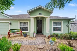 423 Majestic Gardens Blvd, Winter Haven, FL 33880 - Photo 1