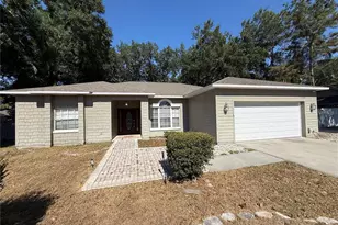 2212 Misty Ridge Ln, Valrico, FL 33594 - Photo 1