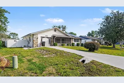163 W Royalfern Place, Beverly Hills, FL 34465 - Photo 1