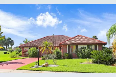 1826 Wolf Laurel Drive, Sun City Center, FL 33573 - Photo 1