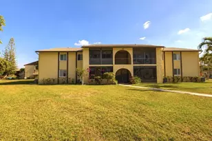 328 Pine Ridge Cir, Greenacres, FL 33463 - Photo 1