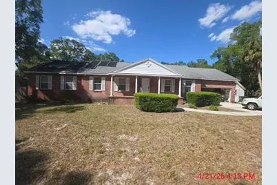 213 Arlington Avenue E, Oldsmar, FL 34677 - Photo 1