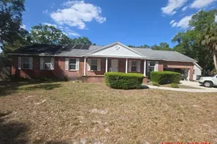 213 Arlington Ave E, Oldsmar, FL 34677 - Photo 1