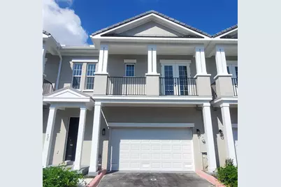 430 Gilman Place N, Saint Petersburg, FL 33716 - Photo 1
