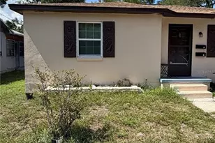 625 16th Ave S, Saint Petersburg, FL 33701 - Photo 1