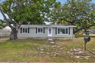 749 Palm Avenue, Largo, FL 33770 - Photo 1