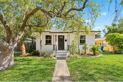3737 Burlington Avenue N, Saint Petersburg, FL 33713 - Photo 1
