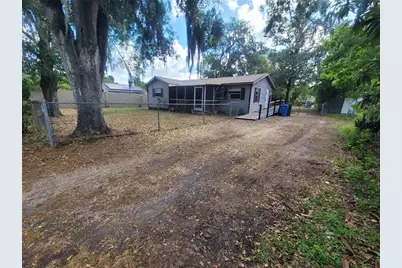 2831 N Valrico Road, Seffner, FL 33584 - Photo 1