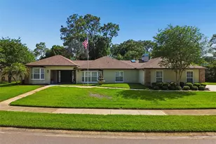 2245 Toniwood Ln, Palm Harbor, FL 34685 - Photo 1