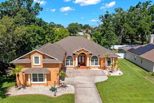 2305 Valrico Forest Dr, Valrico, FL 33594 - Photo 1