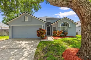 8606 Fawn Creek Dr, Tampa, FL 33626 - Photo 1