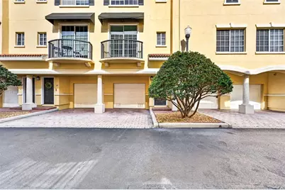 105 Bradford Beach Court, Tampa, FL 33609 - Photo 1