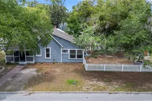 5416 8th St, Zephyrhills, FL 33542 - Photo 1