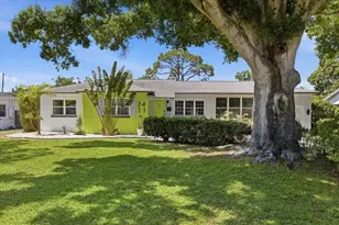 2411 Covina Way S, Saint Petersburg, FL 33712 - Photo 1