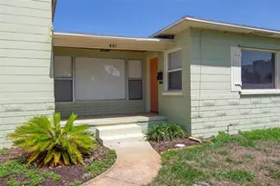 441 57th St N, Saint Petersburg, FL 33710 - Photo 1