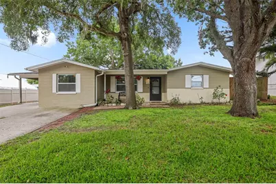 78 Maple Avenue, Palm Harbor, FL 34684 - Photo 1