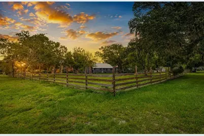 17321 Simmons Road, Lutz, FL 33548 - Photo 1