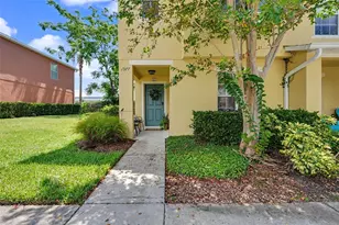1977 Searay Shore Dr, Clearwater, FL 33763 - Photo 1