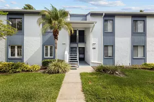 124 Cypress Ln, Oldsmar, FL 34677 - Photo 1