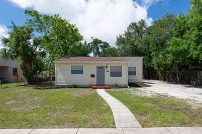 4421 11th Avenue S, Saint Petersburg, FL 33711 - Photo 1