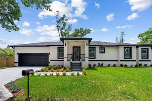 5160 80th Way N, Saint Petersburg, FL 33709 - Photo 1