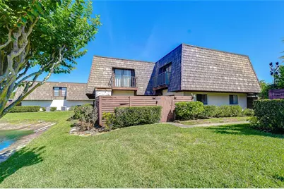15406 E Pond Woods Drive #15406, Tampa, FL 33618 - Photo 1