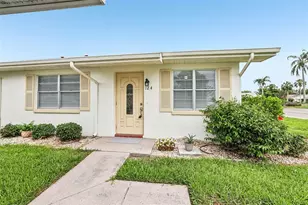 124 Gloucester Blvd, Sun City Center, FL 33573 - Photo 1
