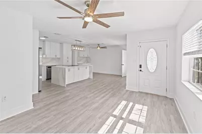 2090 75th Street N, Saint Petersburg, FL 33710 - Photo 1