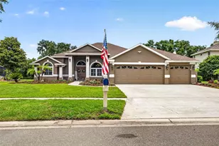 3904 S Nine Dr, Valrico, FL 33596 - Photo 1
