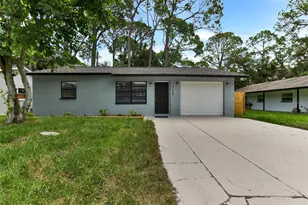 7138 Oakwood Dr, New Port Richey, FL 34652 - Photo 1