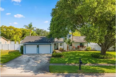 420 Oxford Road, Palm Harbor, FL 34683 - Photo 1