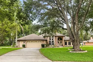 312 Hollow Oak Ct, Spring Hill, FL 34609 - Photo 1