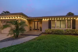 209 Live Oak Ln, Largo, FL 33770 - Photo 1